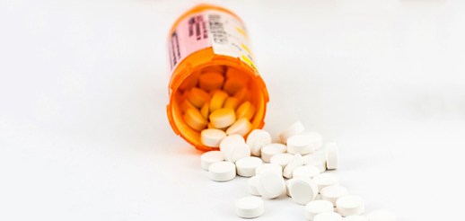 pills-white-meds-2-735-350